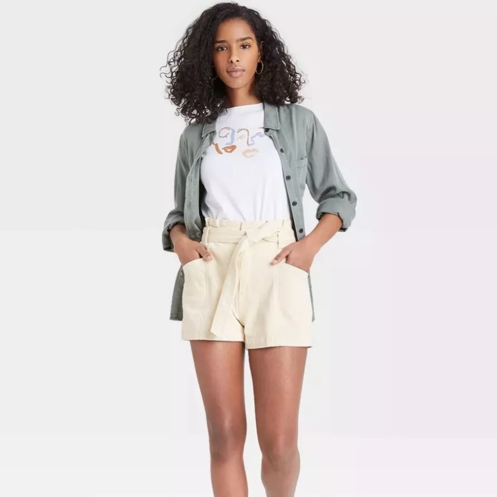 Target Universal Thread High Rise Paper Bag Shorts Size: XS - Picture 1 of 7